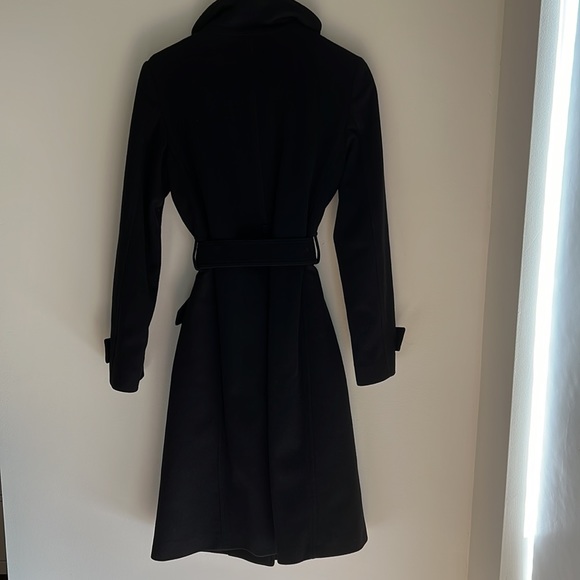 Burberry Black Trench Coat - Picture 2 of 15